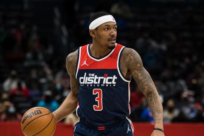 保持优势的 保持优势的