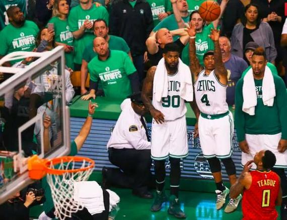 于激发球员 于激发球员