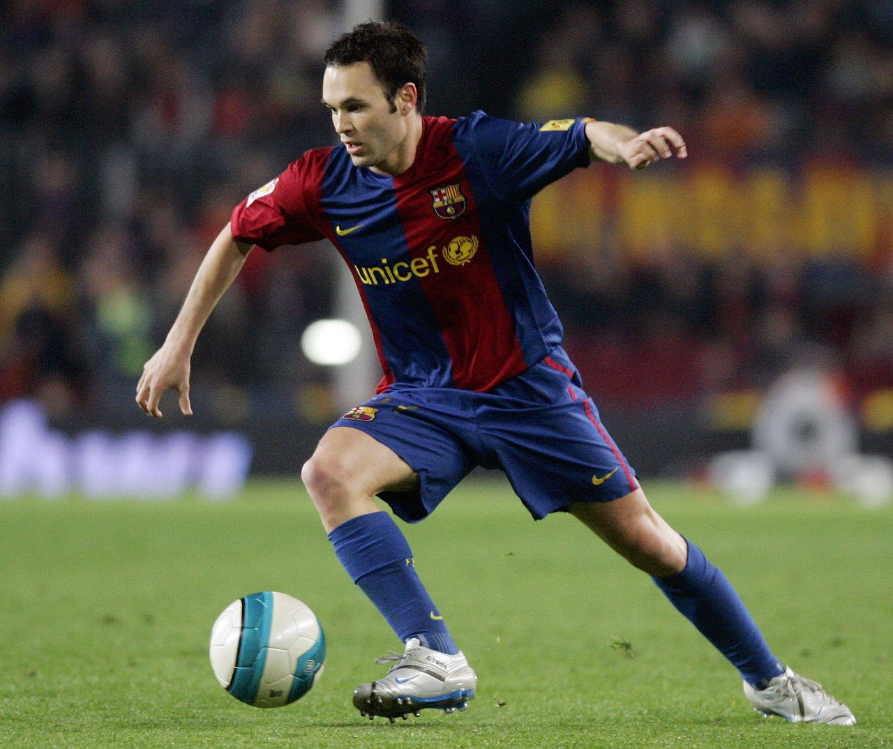 充满了悬念 充满了悬念