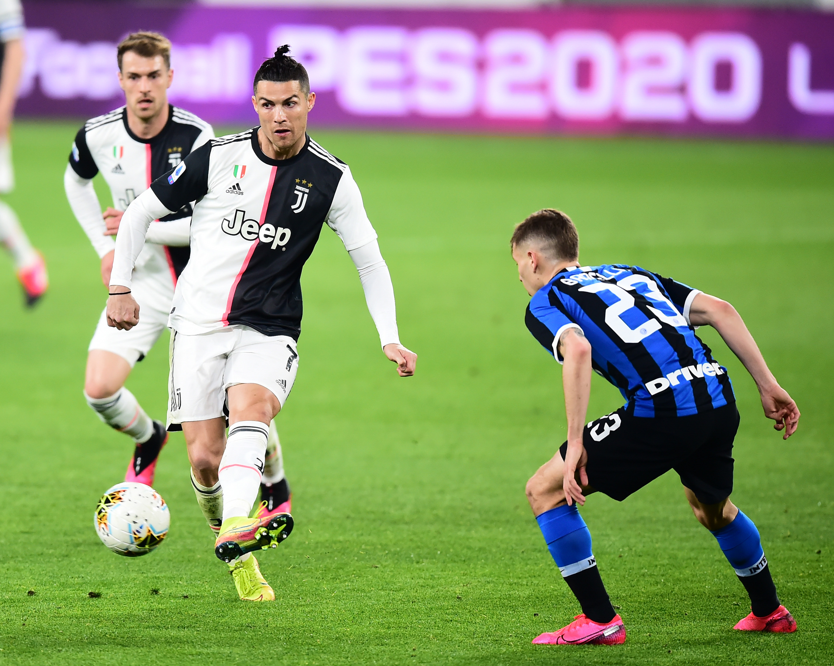 一件核心攻 一件核心攻